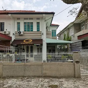 G Fortune Victoria Guest house George Town