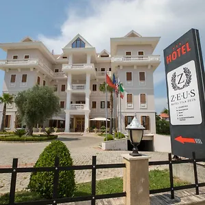 فندق Zeus ****
