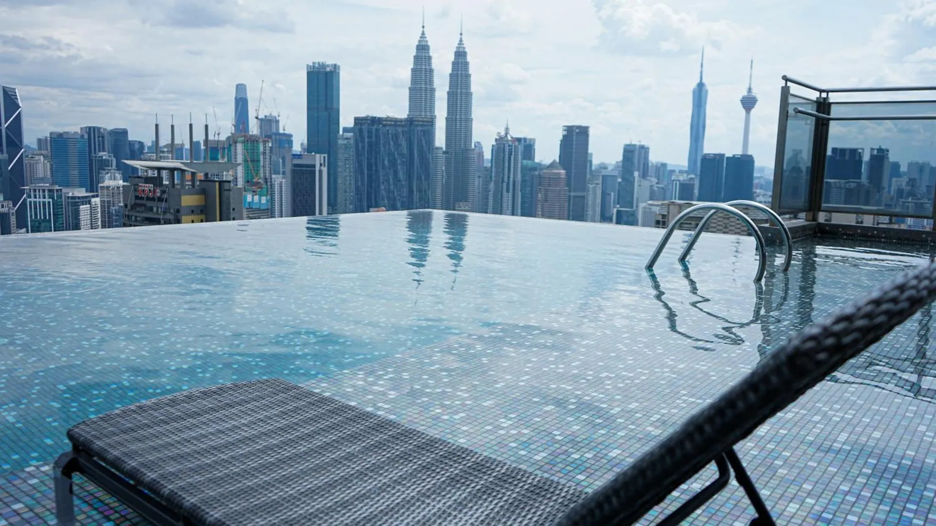 Expressionz Suites Kl By Perfect Host Kuala Lumpur Malesia